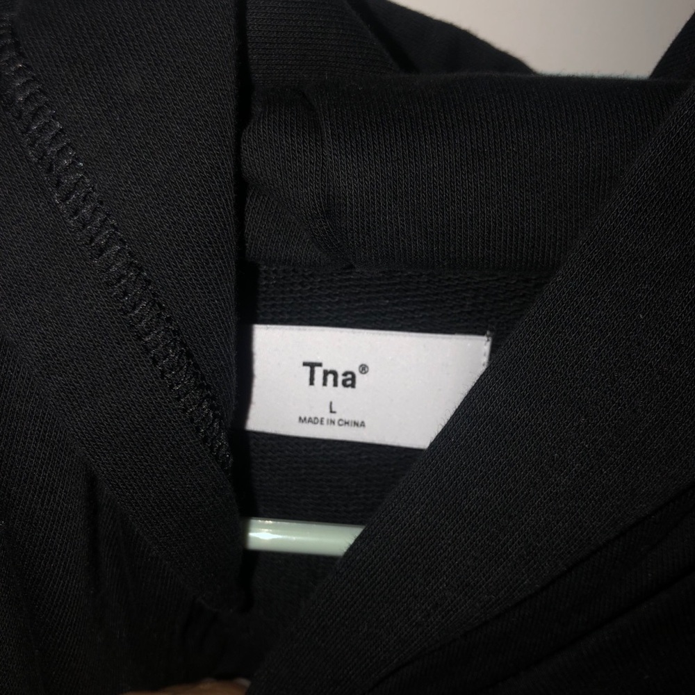 Black cropped TNA Aritzia black hoodie!